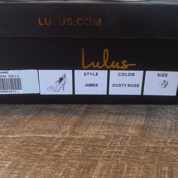 Lulus Aimee heels - Picture 4 of 4